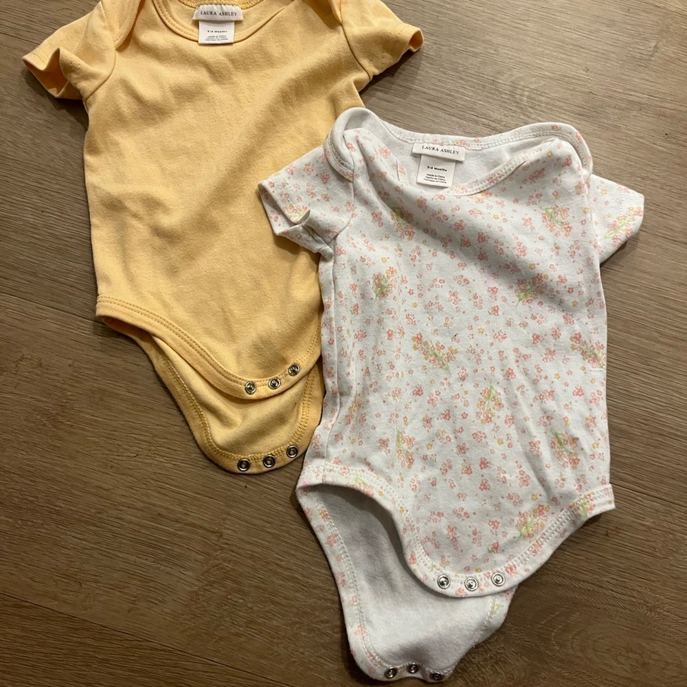Set of 2 Baby Onesies - Yellow & Floral